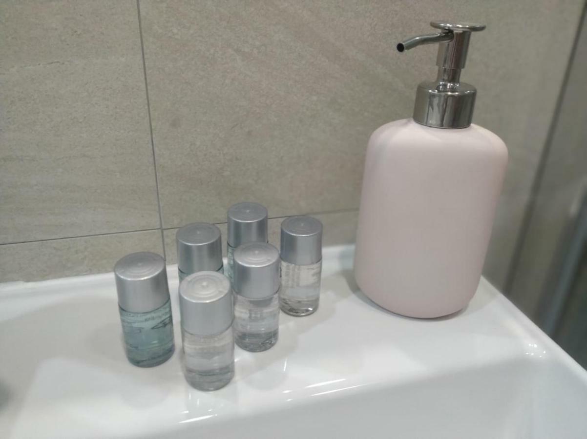 Apartamento Valderribas, Barrio De Retiro, Madrid